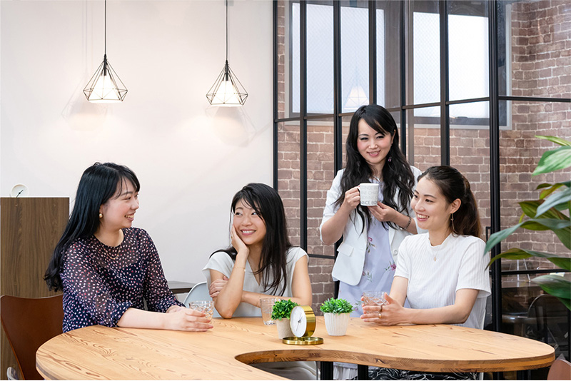 横浜女性起業家支援女性専用コワーキングスペースブルーコンパス